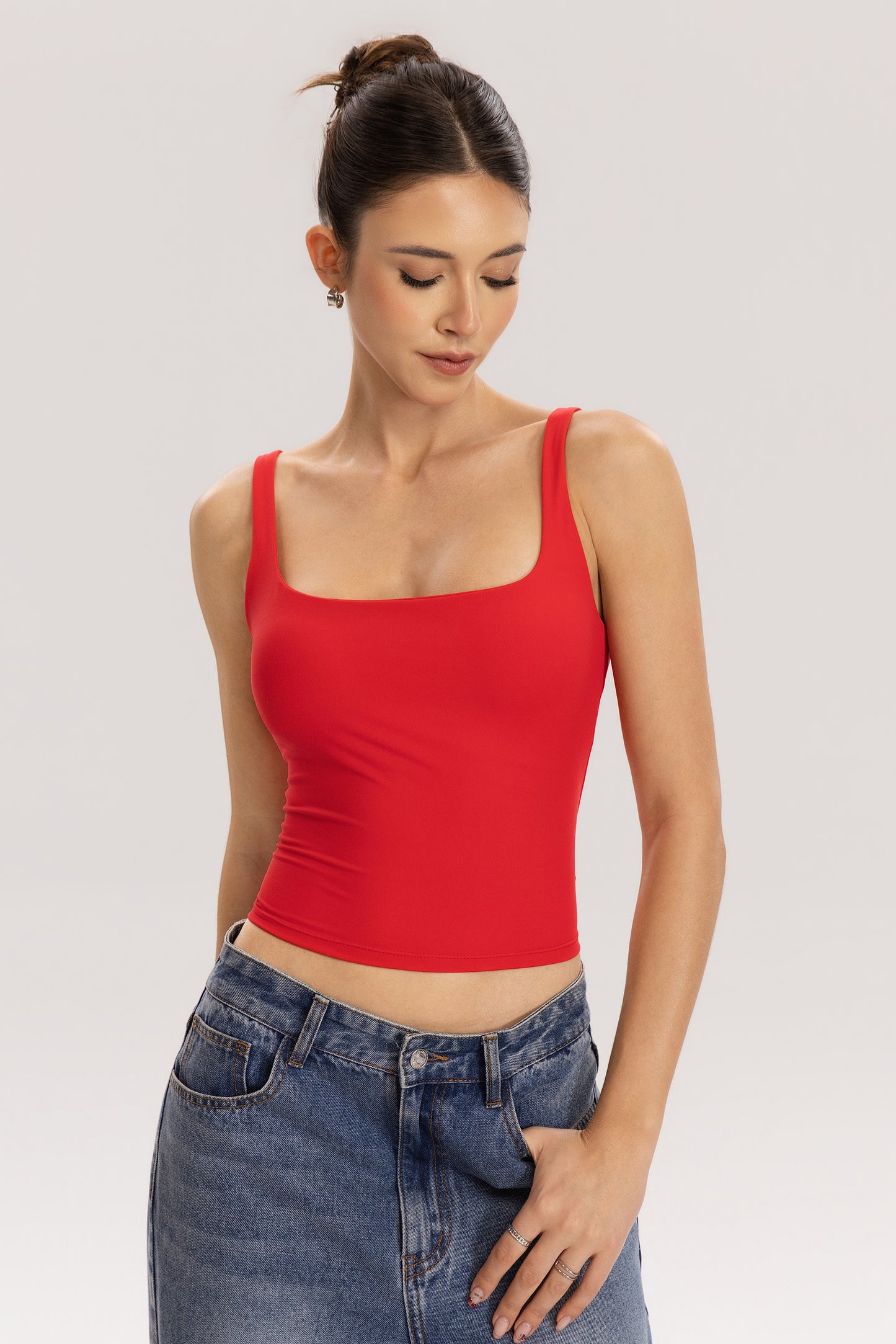 QINSEN Womens Tank Tops with Built in Bras Square Neck Double Lined Basic Sleeveless Workout Tops